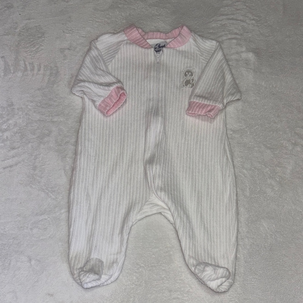 Vintage sweet treasures White and Pink footie / sleeper